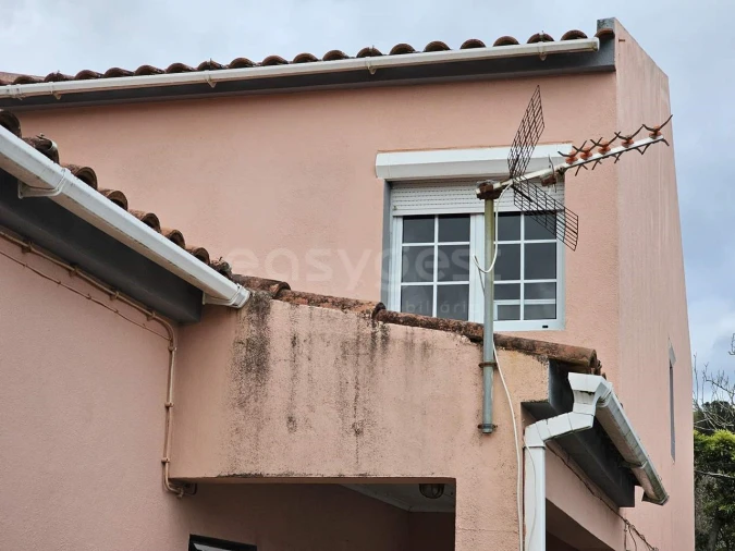 Moradia T2 para Venda em Capelas Foto 28