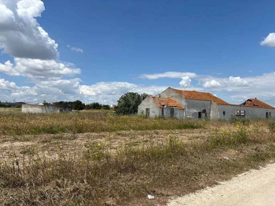 Terreno Misto para Venda em Pinhal Novo Foto 3