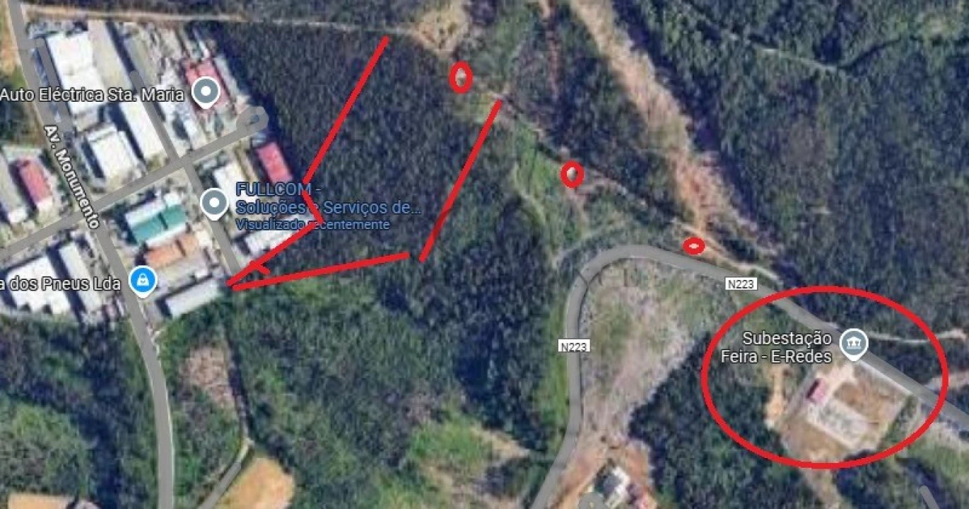 Terreno Comércio / Armazém para Venda em São João de Ver Foto 1