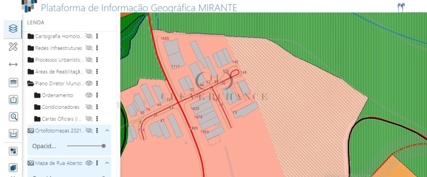 Terreno Comércio / Armazém para Venda em São João de Ver Foto 5
