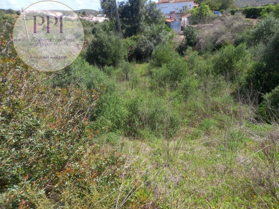 Terreno para Venda em Budens Foto 13
