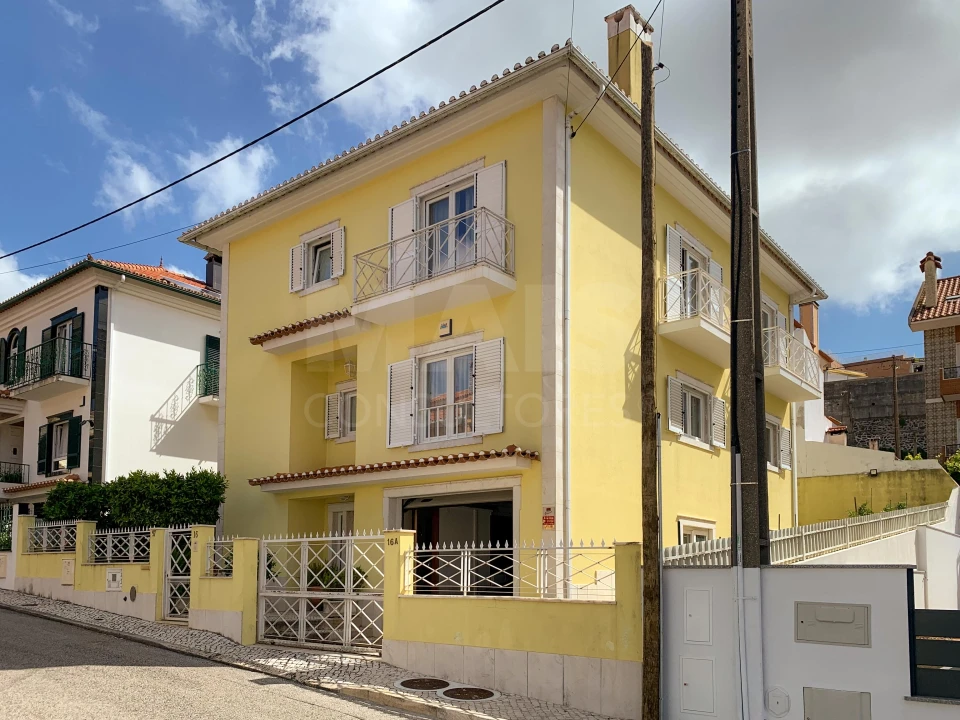 Moradia T4 para Venda em Ramada e Caneças Foto 2