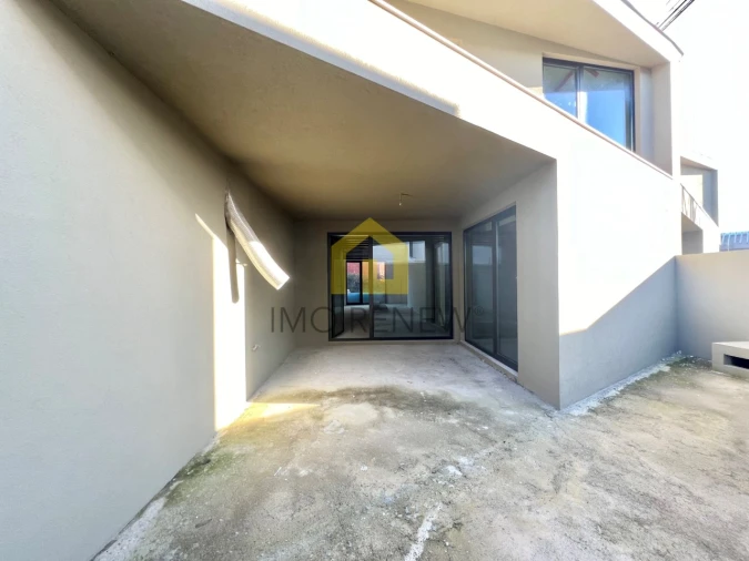 Moradia T3 para Venda em Canidelo Foto 35