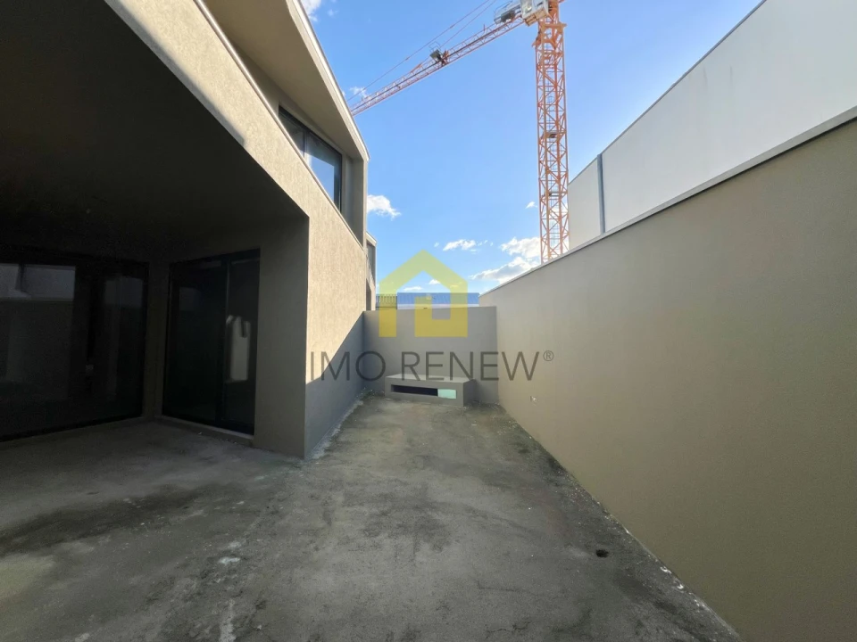 Moradia T3 para Venda em Canidelo Foto 35