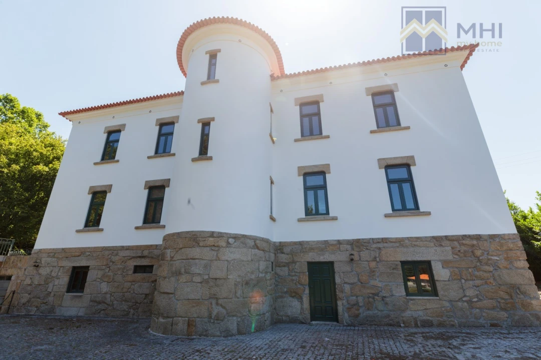 Moradia T6 para Venda em Abragão Foto 54