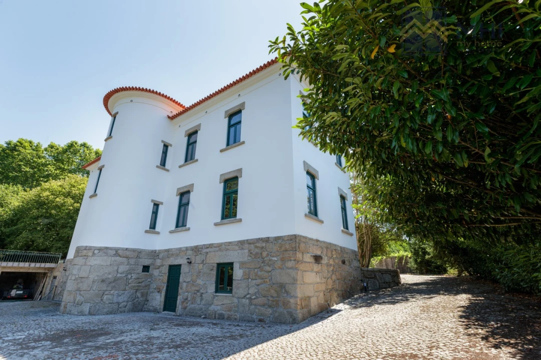 Moradia T6 para Venda em Abragão Foto 55