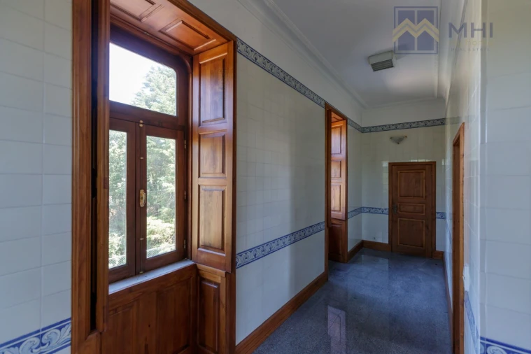 Moradia T6 para Venda em Abragão Foto 19