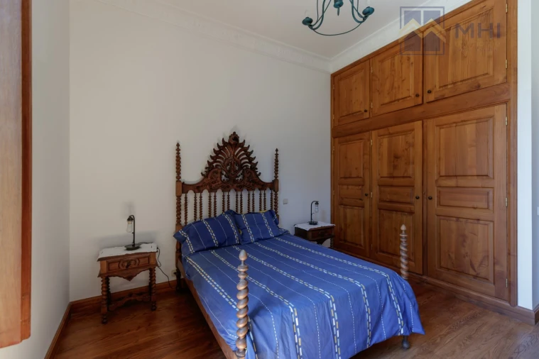 Moradia T6 para Venda em Abragão Foto 37