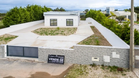 Moradia T3 para Venda em Caldas da Rainha - Santo Onofre e Serra do Bouro