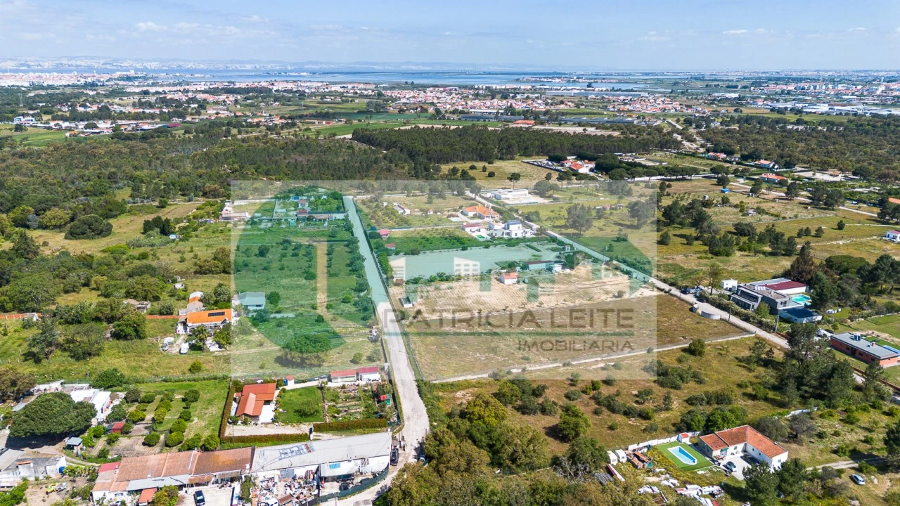 Terreno para Venda em Alhos Vedros Foto 5