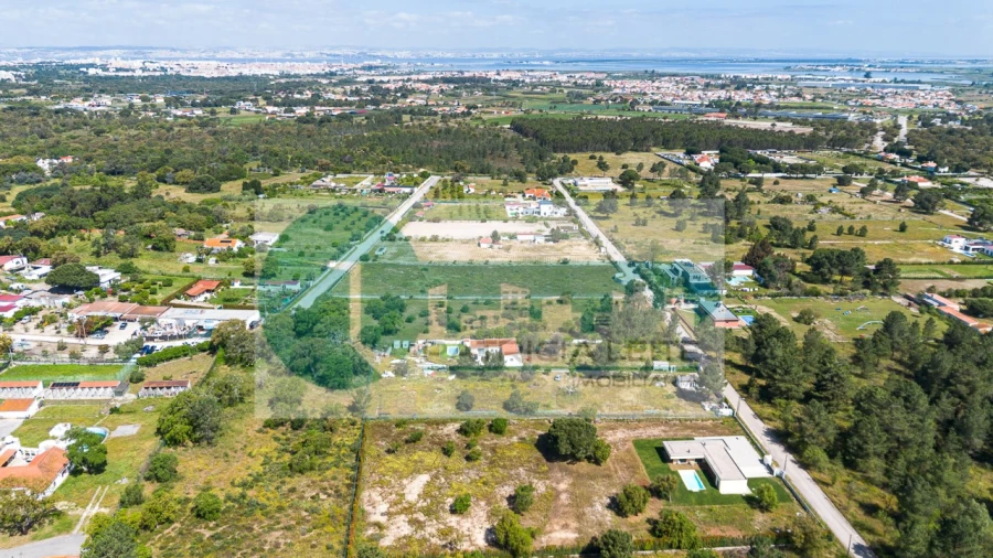 Terreno para Venda em Alhos Vedros Foto 8