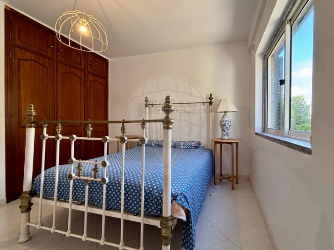 Moradia T4 para Venda em Carvoeira Foto 42