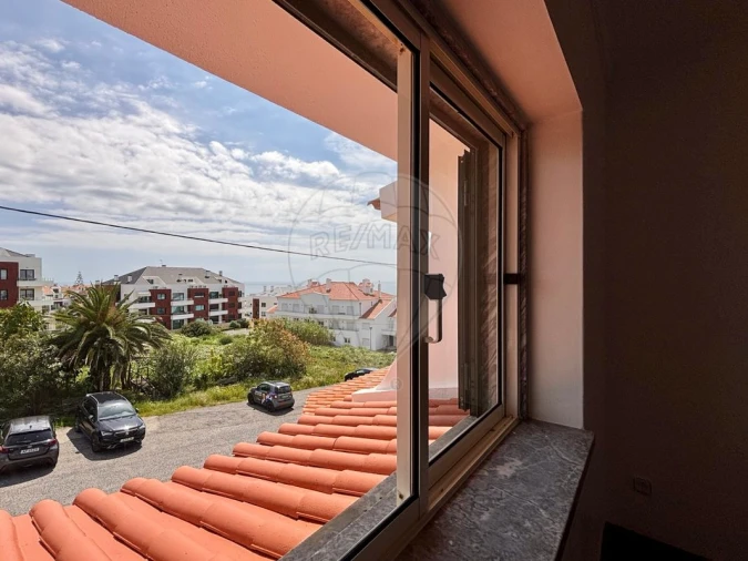 Moradia T4 para Venda em Carvoeira Foto 25