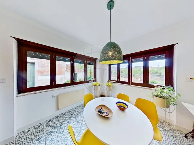 Moradia T3 para Venda em Carvoeira e Carmões Foto 27