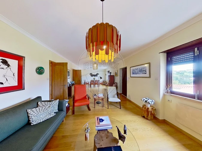 Moradia T3 para Venda em Carvoeira e Carmões Foto 17