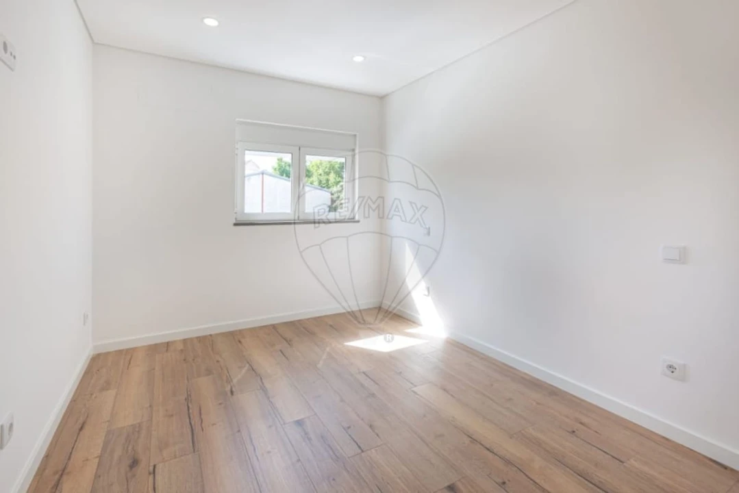 Apartamento T3 para Venda em Olivais Foto 10