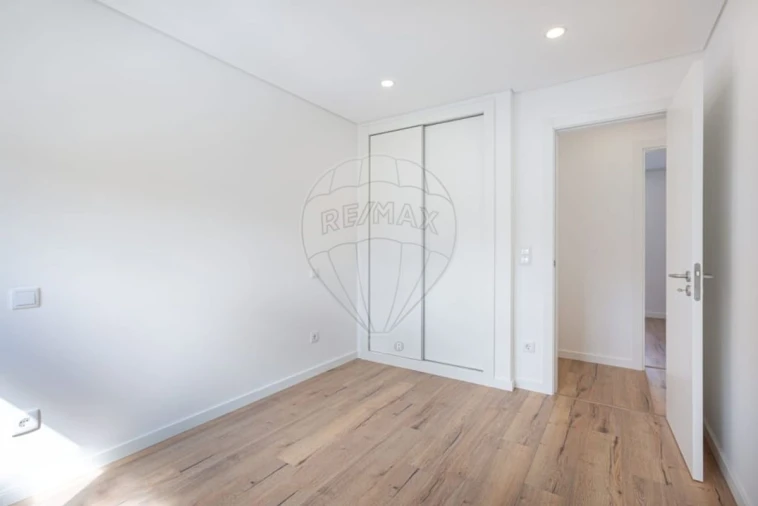 Apartamento T3 para Venda em Olivais Foto 12