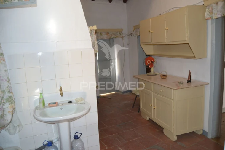 Moradia T2 para Venda em Nossa Senhora da Conceição e São Bartolomeu Foto 2