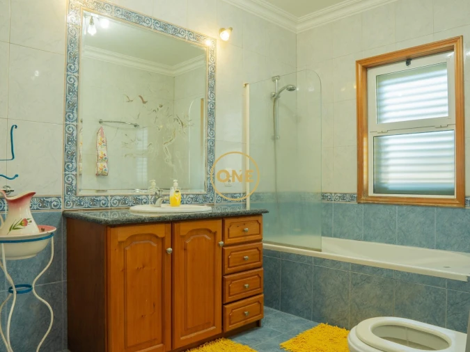 Moradia T5 para Venda em São Vicente Ferreira Foto 8