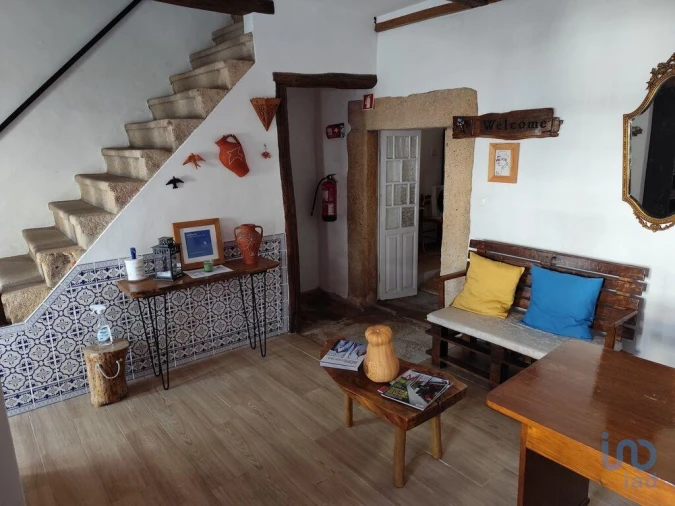 Moradia T6 para Venda em Alpalhão Foto 4