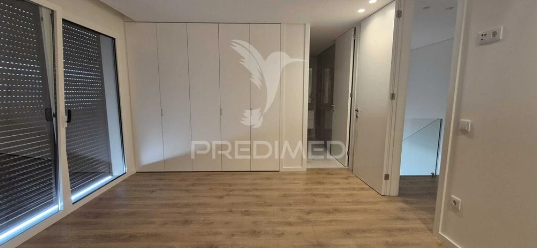 Moradia T3 para Venda em Merelim (São Pedro) e Frossos Foto 3