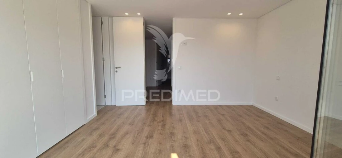 Moradia T3 para Venda em Merelim (São Pedro) e Frossos Foto 16