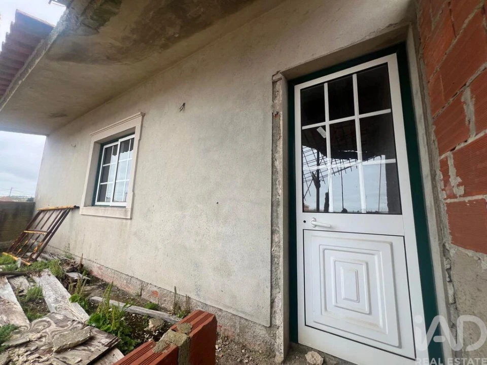 Moradia T3 para Venda em Vermelha Foto 23