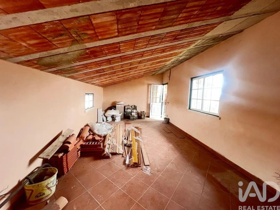 Moradia T3 para Venda em Vermelha Foto 26