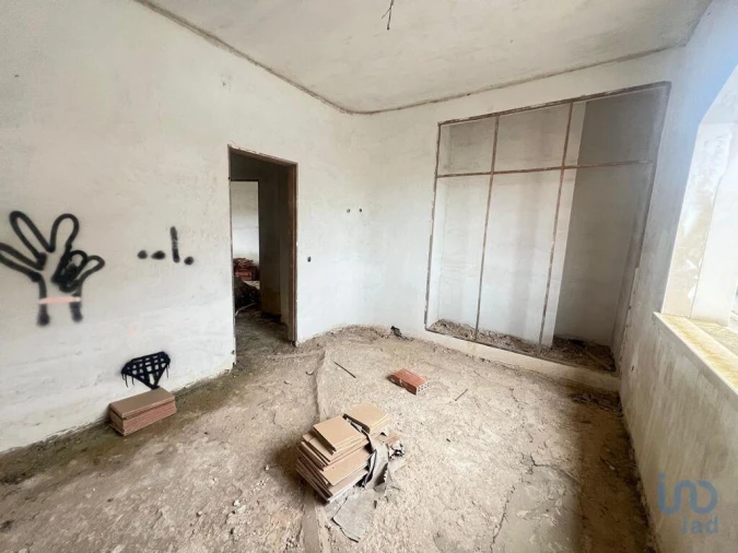 Moradia T3 para Venda em Vermelha Foto 13