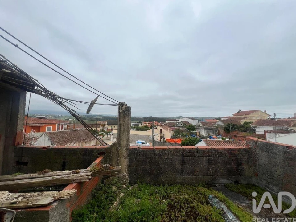 Moradia T3 para Venda em Vermelha Foto 22