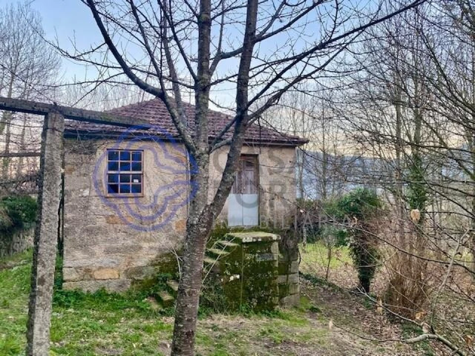 Moradia T3 para Venda em Moldes Foto 1