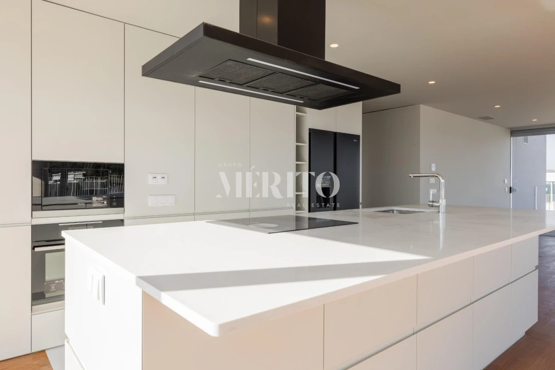 Apartamento T4 para Venda em Barcelinhos Foto 7