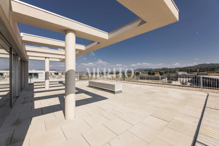 Apartamento T4 para Venda em Barcelinhos Foto 38