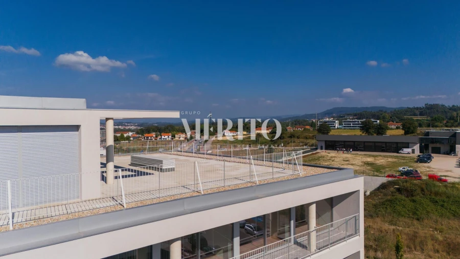 Apartamento T4 para Venda em Barcelinhos Foto 47