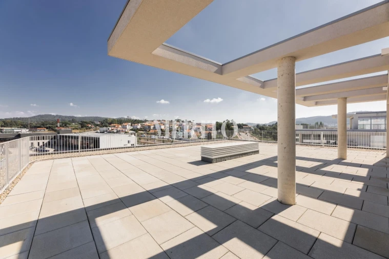 Apartamento T4 para Venda em Barcelinhos Foto 37