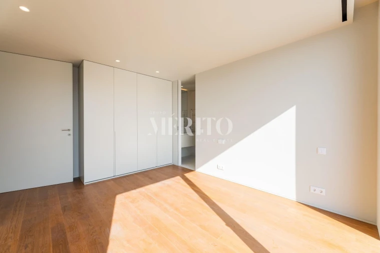 Apartamento T4 para Venda em Barcelinhos Foto 20