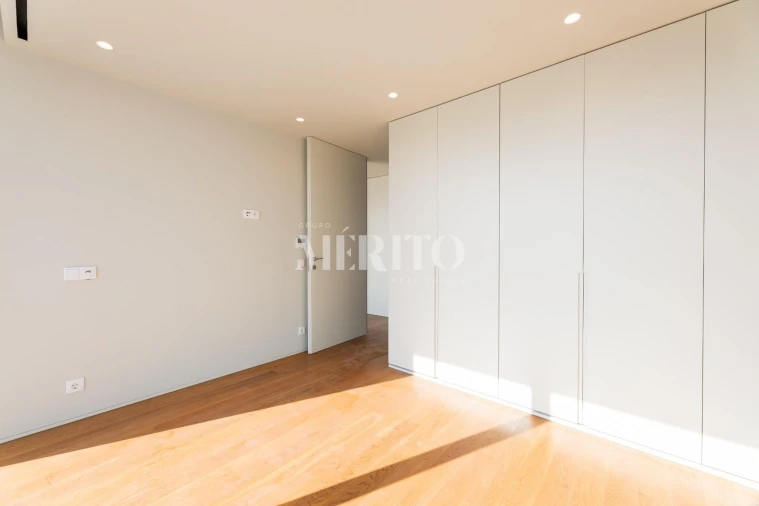 Apartamento T4 para Venda em Barcelinhos Foto 24