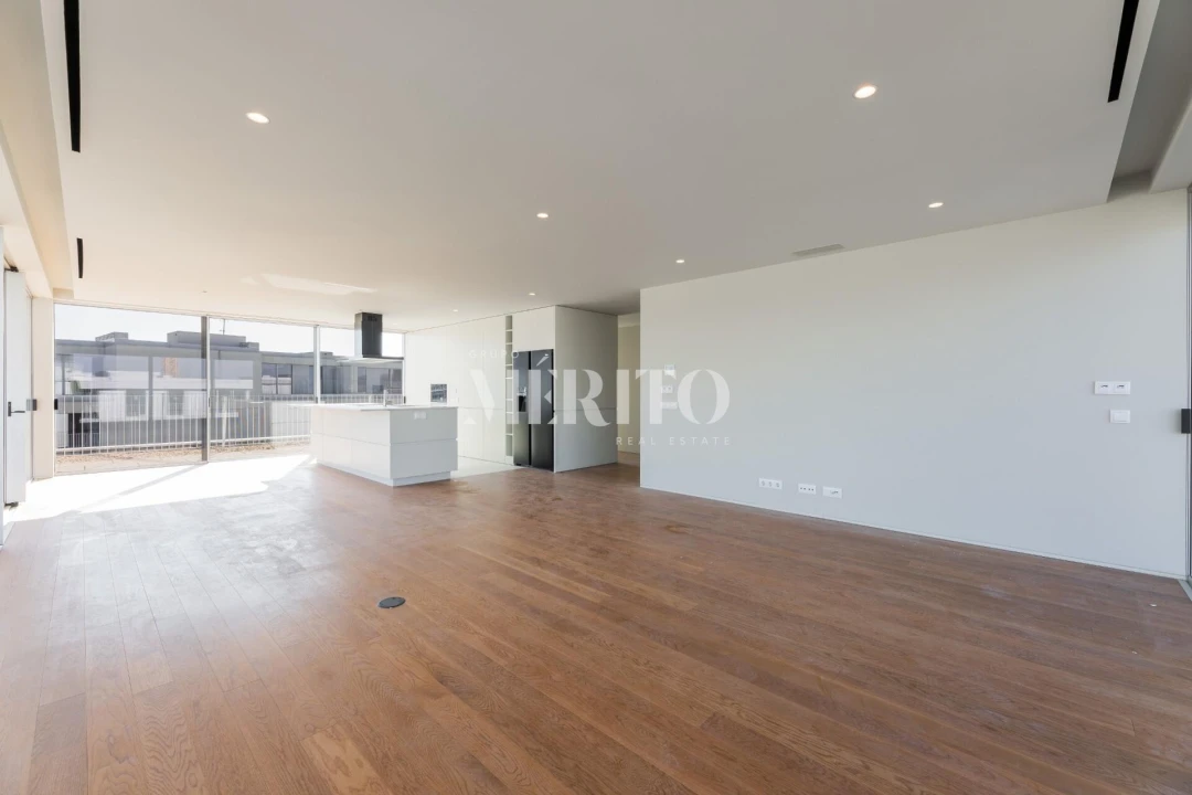 Apartamento T4 para Venda em Barcelinhos Foto 10