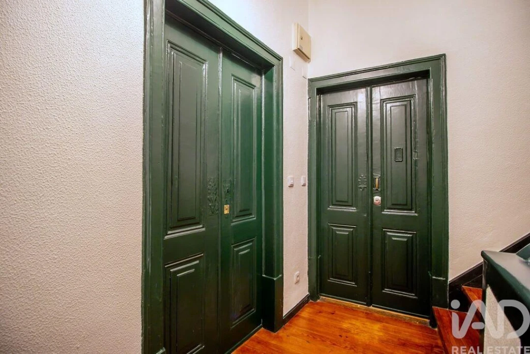 Apartamento T2 para Arrendamento em Santa Maria Maior Foto 21