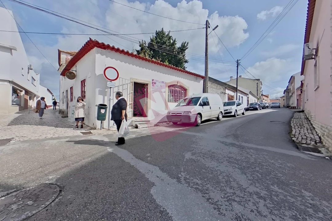 Moradia T5 para Venda em Aveiras de Cima Foto 102