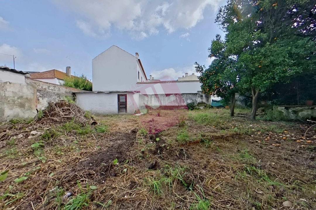 Moradia T5 para Venda em Aveiras de Cima Foto 53