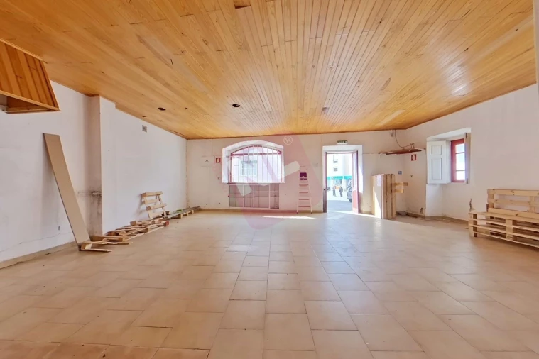 Moradia T5 para Venda em Aveiras de Cima Foto 114