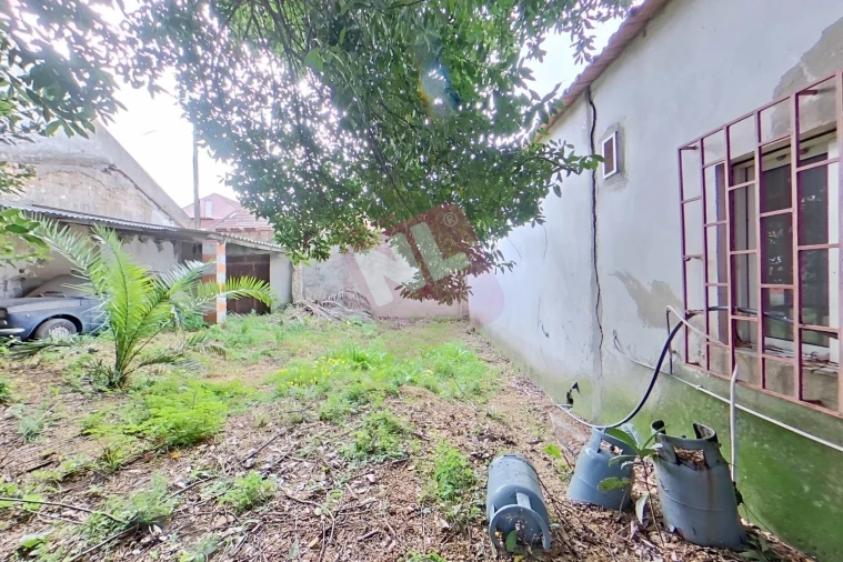 Moradia T5 para Venda em Aveiras de Cima Foto 71