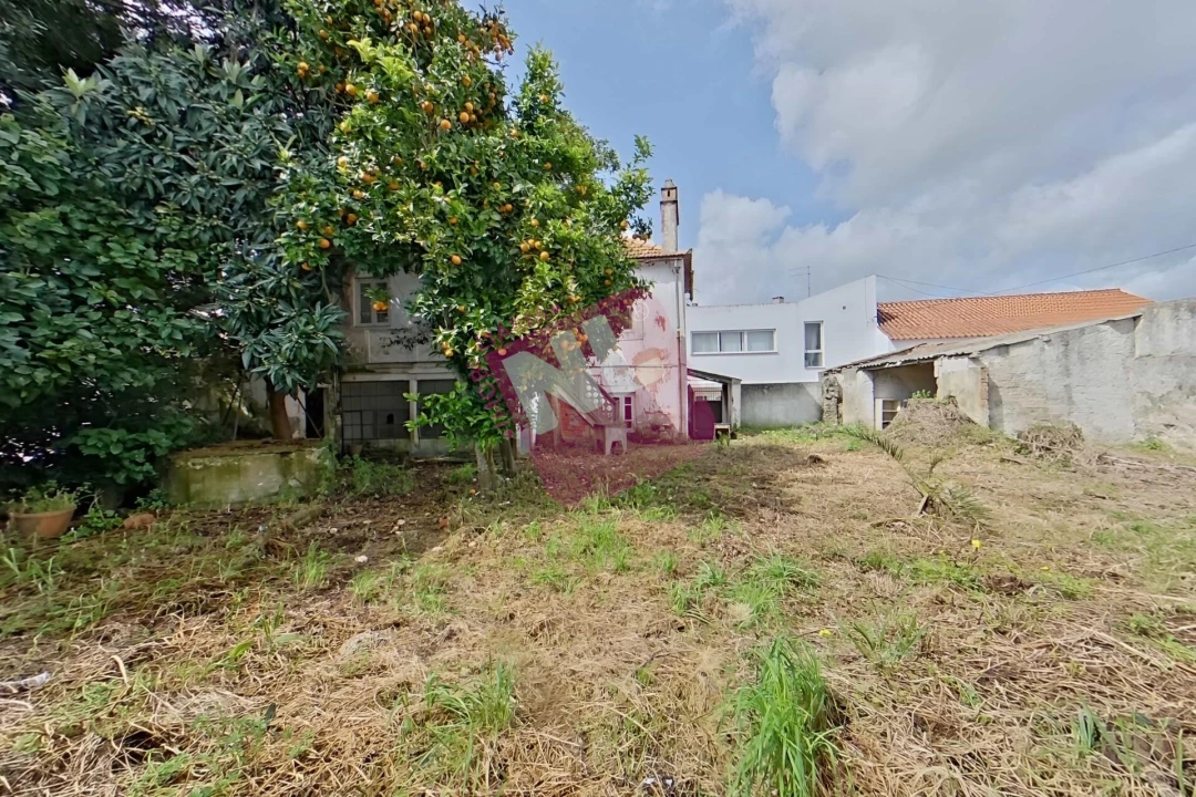 Moradia T5 para Venda em Aveiras de Cima Foto 64