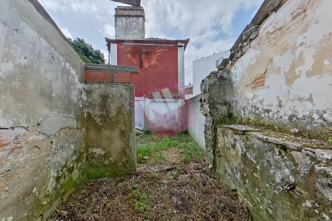 Moradia T5 para Venda em Aveiras de Cima Foto 56