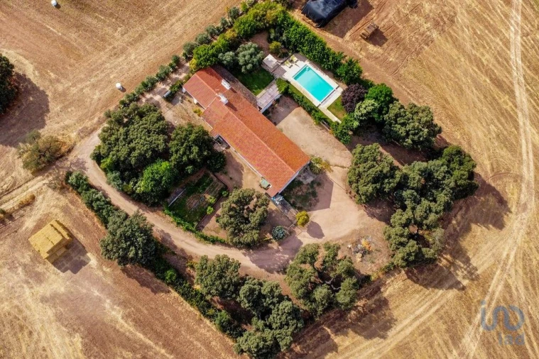 Moradia T3 para Venda em Nossa Senhora da Expectação Foto 3