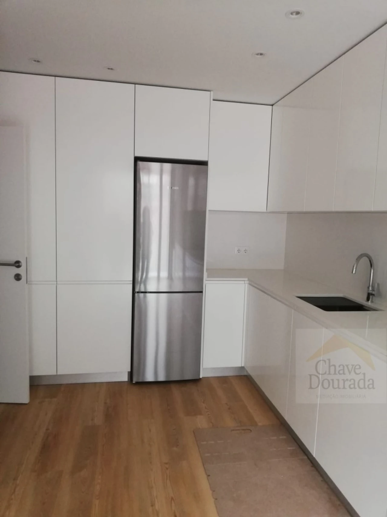Apartamento T2 para Venda em Santo Antonio dos Olivais Foto 5