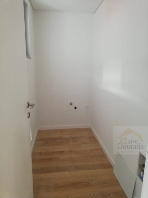 Apartamento T2 para Venda em Santo Antonio dos Olivais