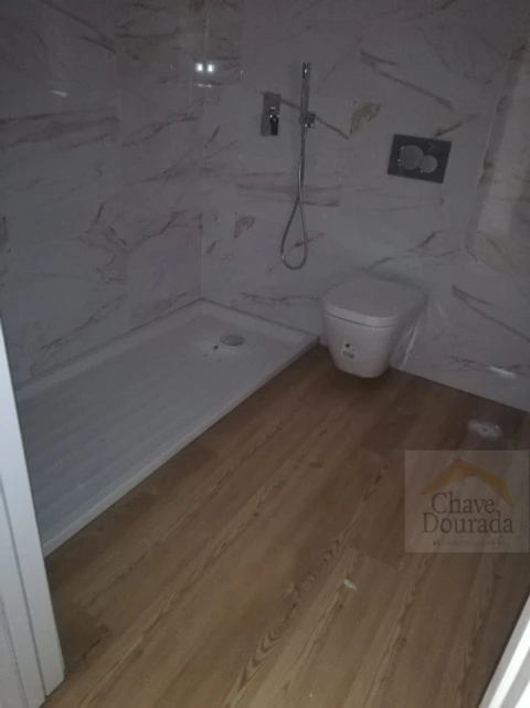 Apartamento T2 para Venda em Santo Antonio dos Olivais