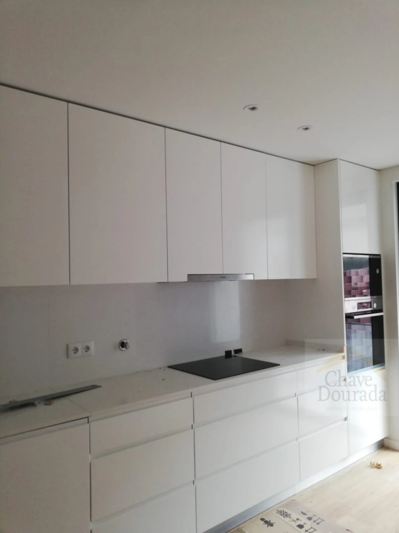 Apartamento T4 para Venda em Santo Antonio dos Olivais Foto 1